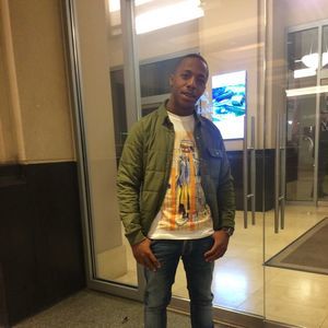 Meet your Posher, Robert